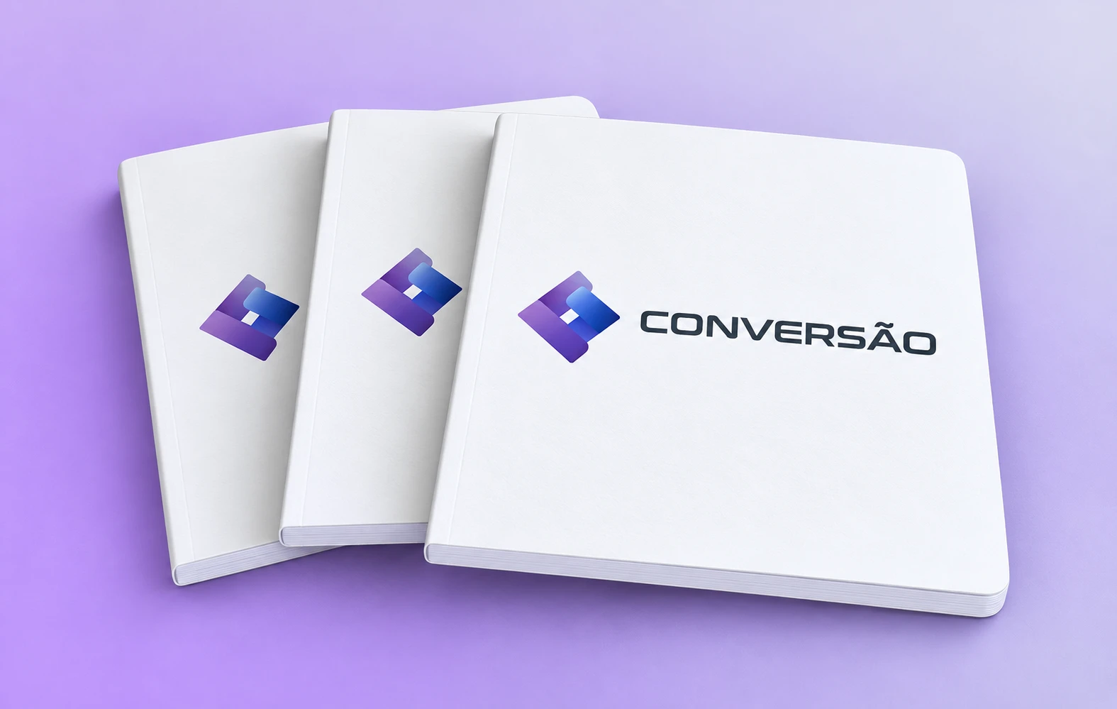 Conjunto de cadernos brancos personalizados para a Conversão.
